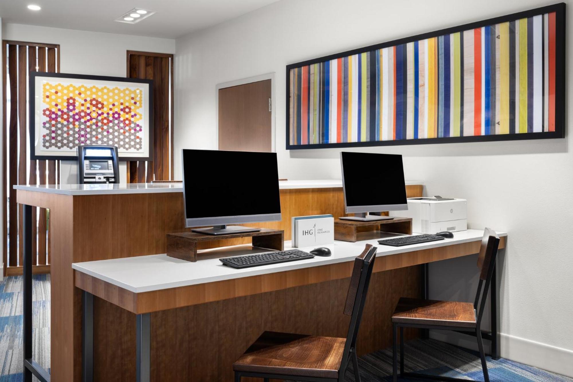 Holiday Inn Express & Suites - Madison West - Middleton By Ihg Extérieur photo